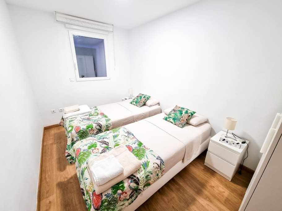 Temple Del Pilar Comotucasa 萨拉戈萨 外观 照片